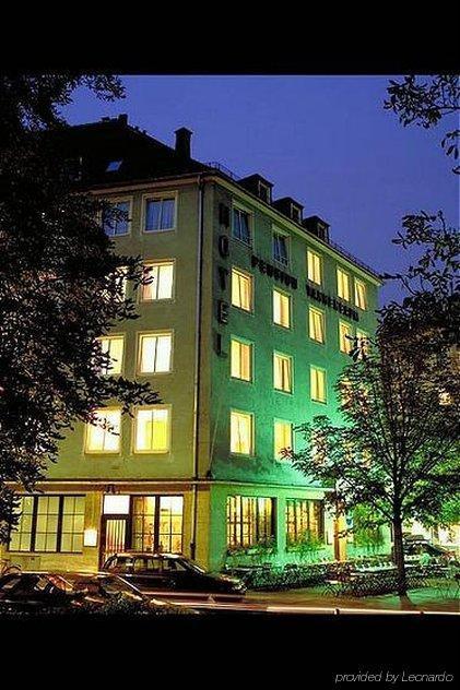 Hotel Du Train มิวนิก ภายนอก รูปภาพ