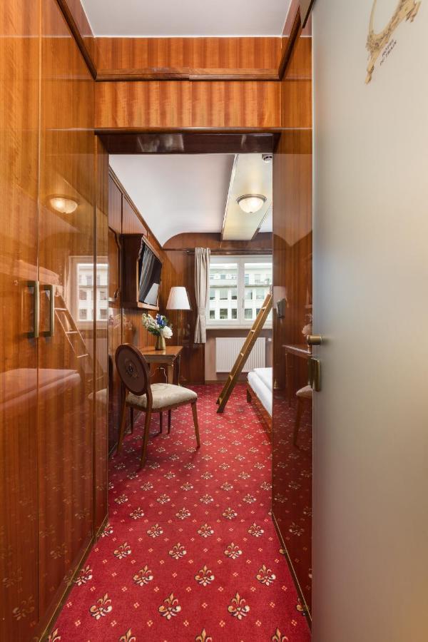 Hotel Du Train มิวนิก ภายนอก รูปภาพ