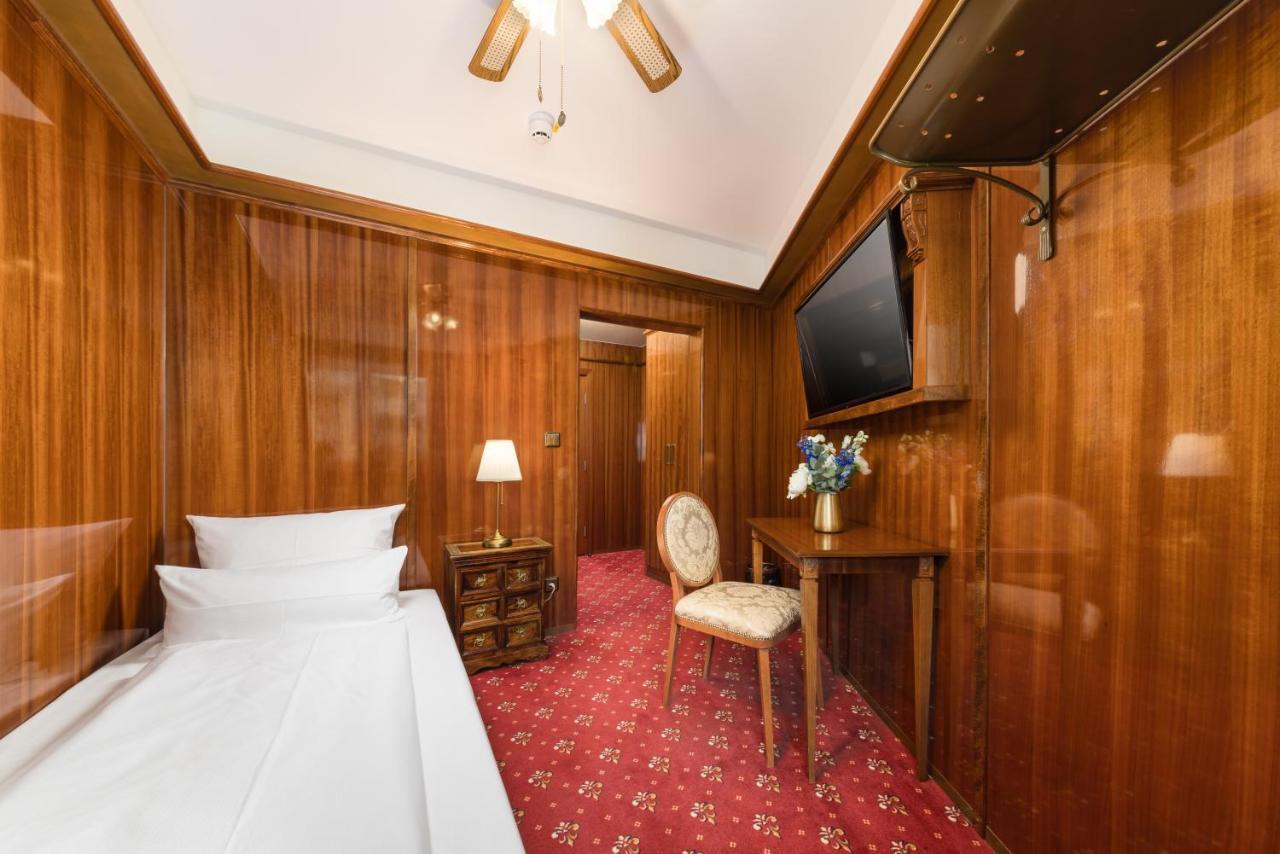 Hotel Du Train มิวนิก ภายนอก รูปภาพ