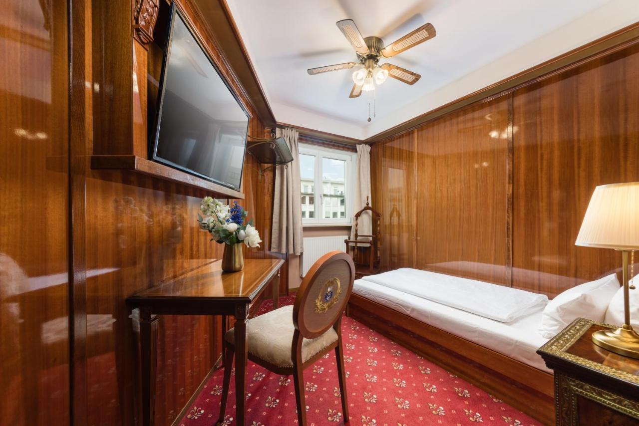Hotel Du Train มิวนิก ภายนอก รูปภาพ