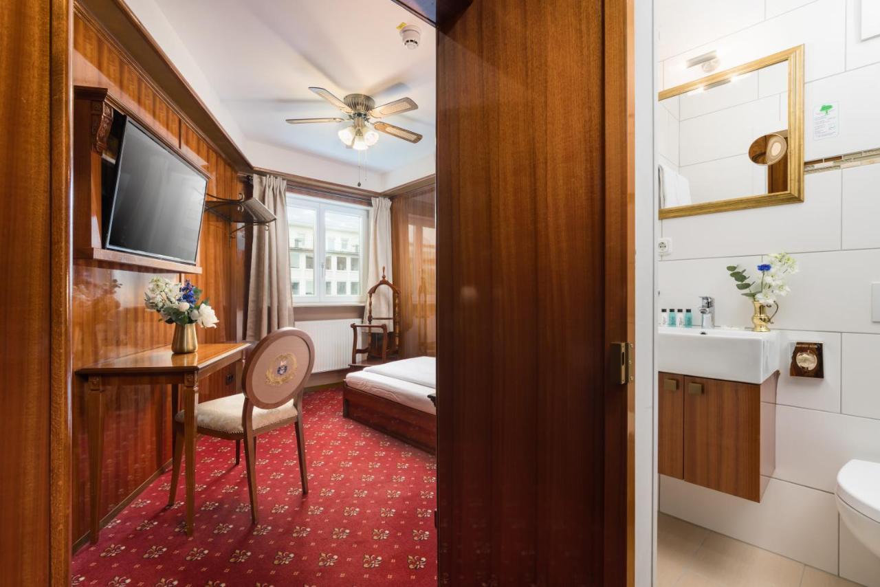 Hotel Du Train มิวนิก ภายนอก รูปภาพ